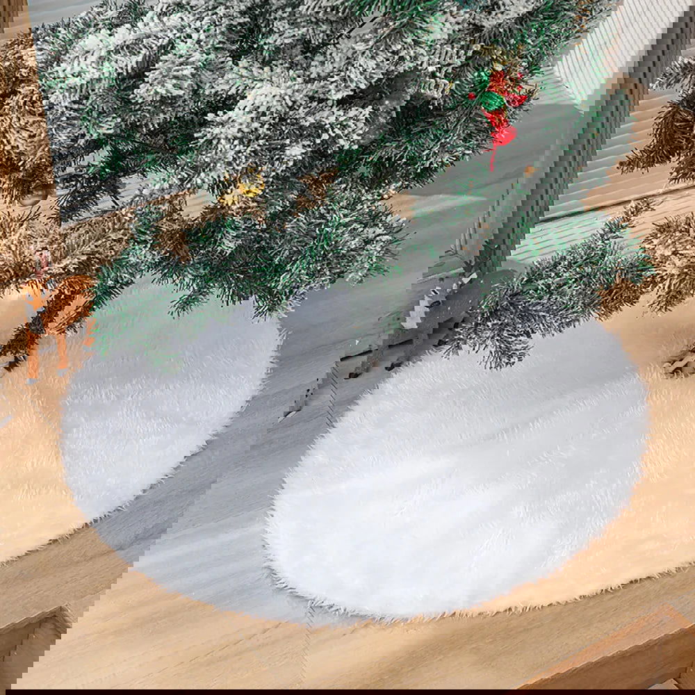 Christmas Tree Skirt White Faux Fur T - Graceland Home and Living -