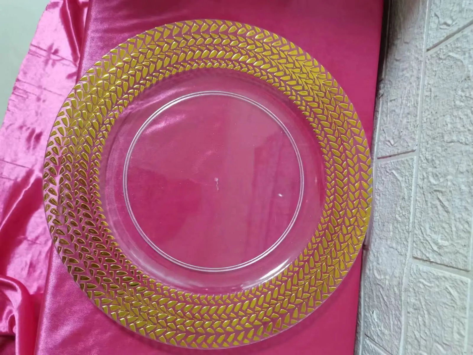 100pcs  Decorative Plate Transparent Plastic Plate - Graceland Home and Living -  - #tag1#