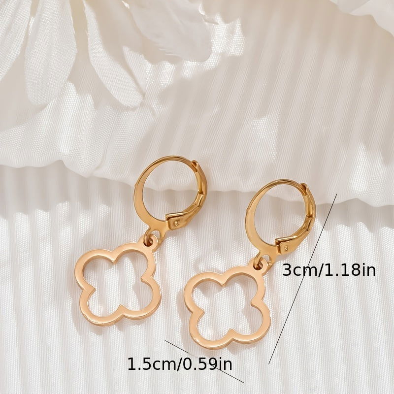 1 Pair Minimalist Elegant Style Hoop Earrings Hollow Out Clover Shaped - Graceland Home and Living -  