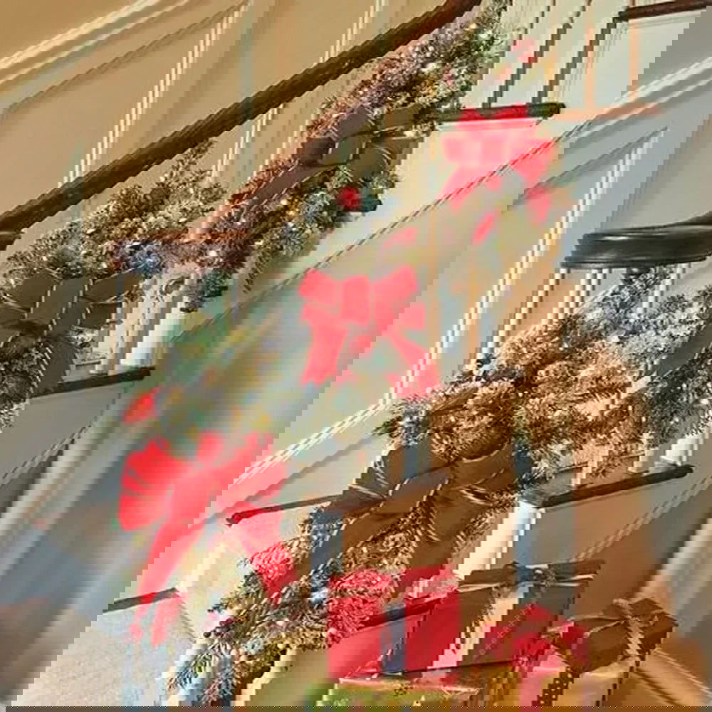 Christmas Door or staircase  Wreath - Graceland Home and Living -  