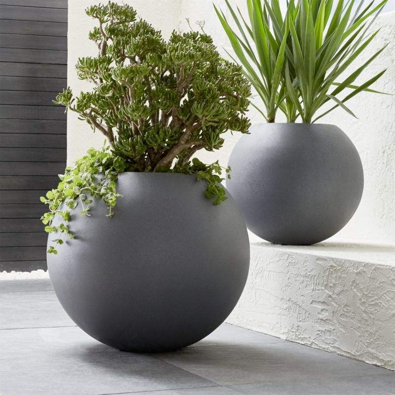 Light Weight Sphere Large White Indoor/Outdoor Planter Graceland Home and Living