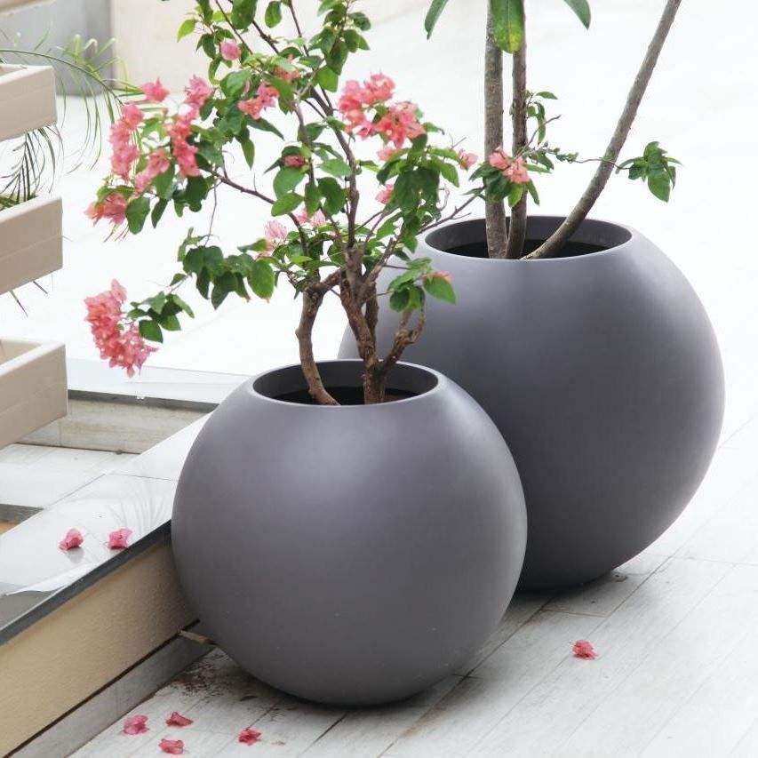 Light Weight Sphere Large White Indoor/Outdoor Planter - Graceland Home and Living -  