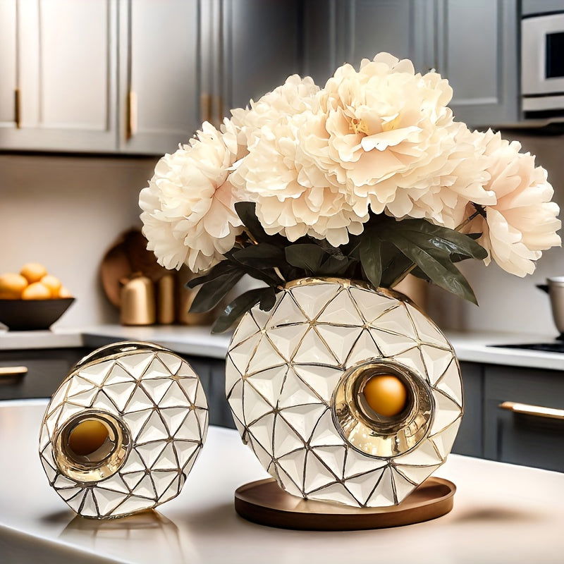 Luxurious 1pc Golden Ceramic Vase - Graceland Home and Living -  