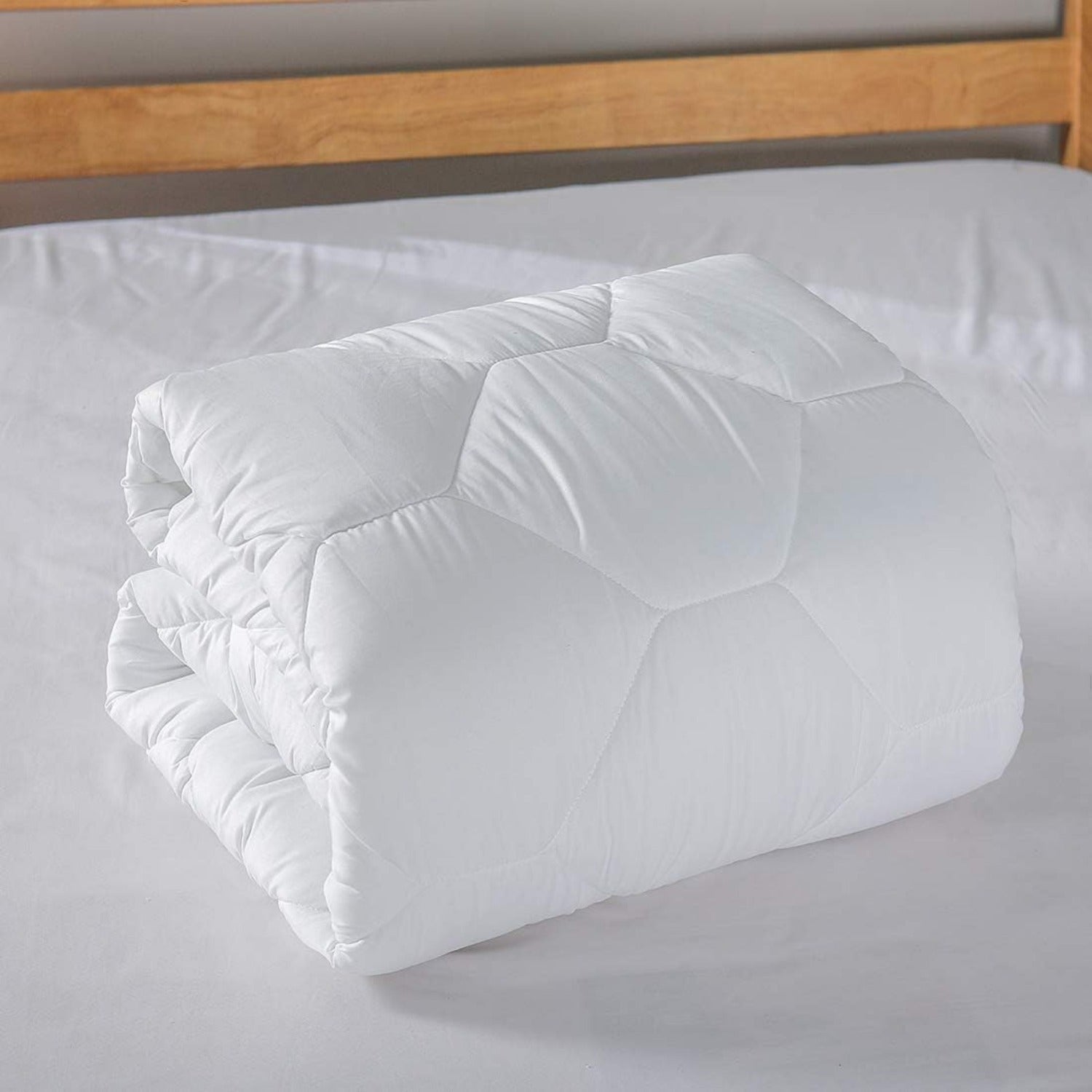 Mattress Pad, 8-21" Deep Pocket Protector Ultra Soft Quilted Fitted Topper Cover - Graceland Home and Living -  