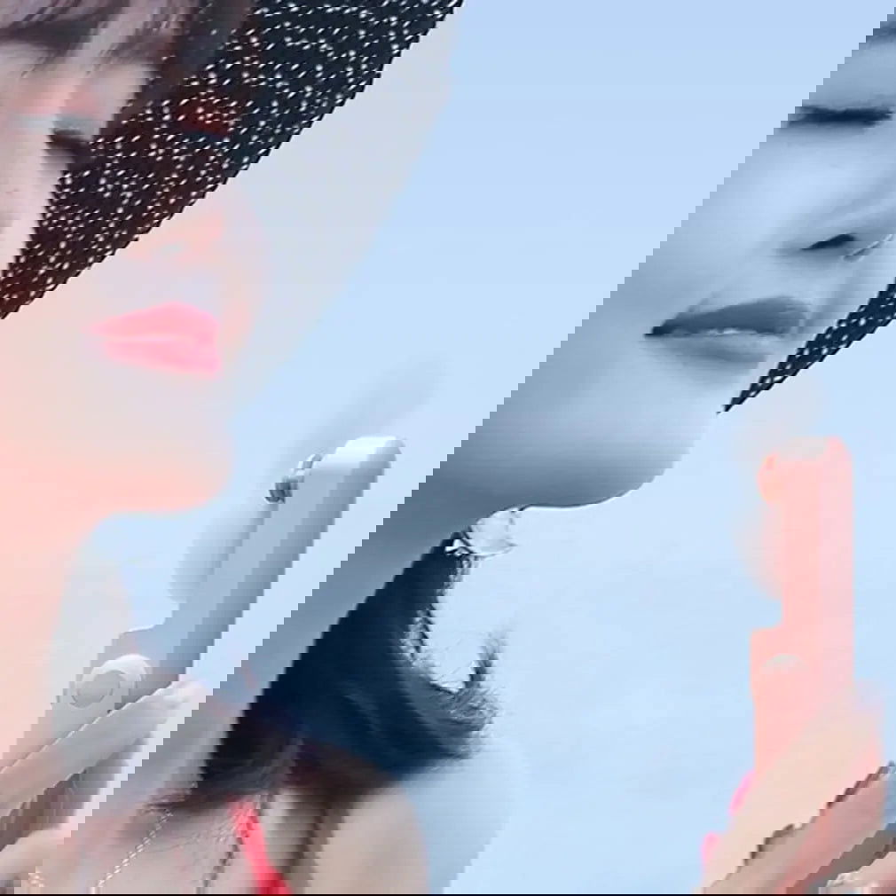 Mini Portable Fan 1500mAh Handheld Foldable USB Rechargeable Fan - Graceland Home and Living -  